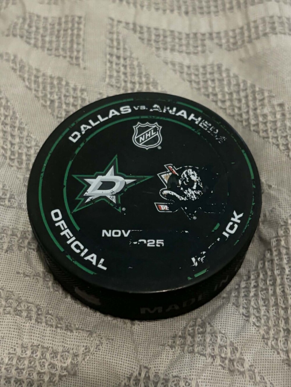 Game Used Dallas Stars vs Anaheim Ducks Official NHL Warm Up Puck 11/6/25